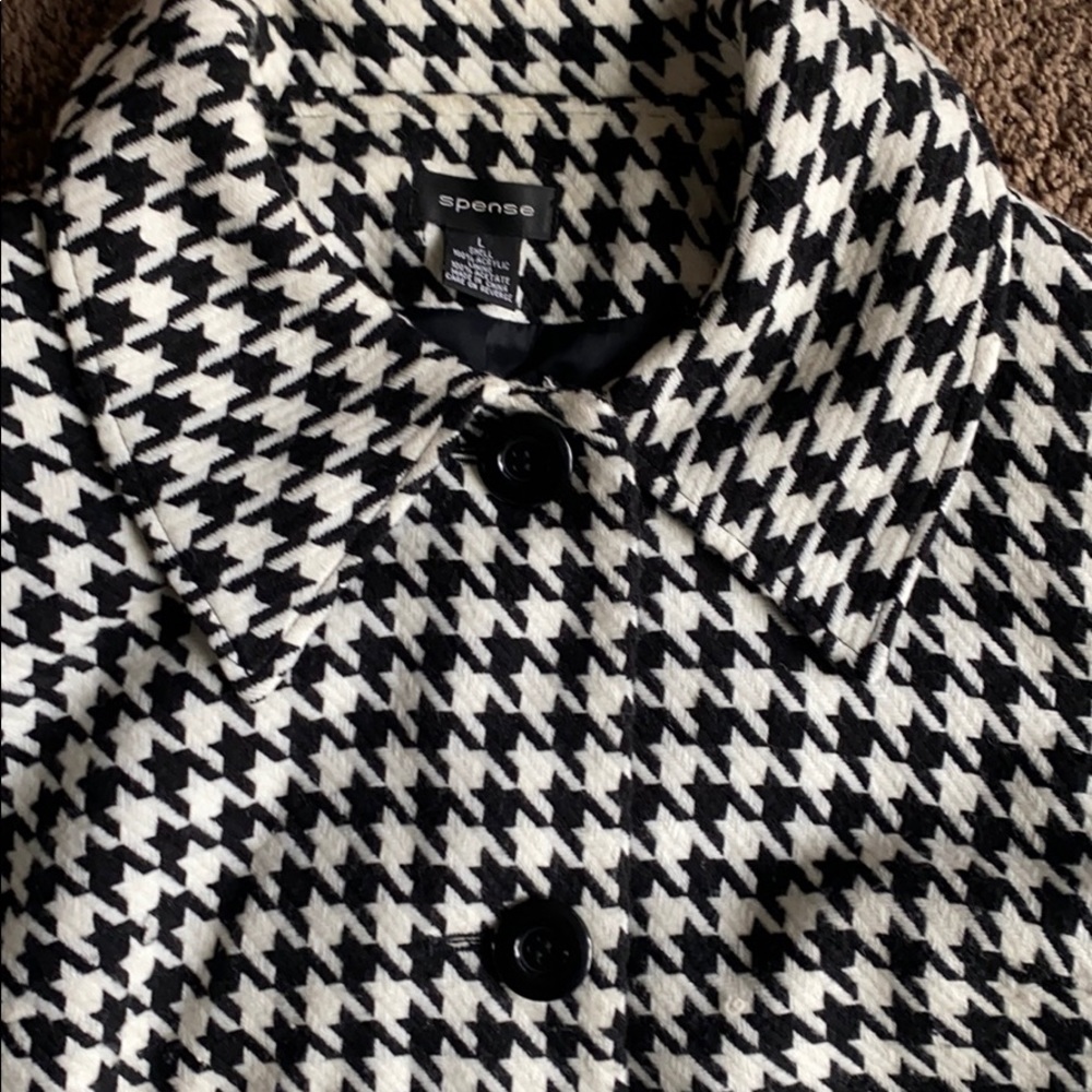 Fun Retro Look Jacket - Picture 2 of 3